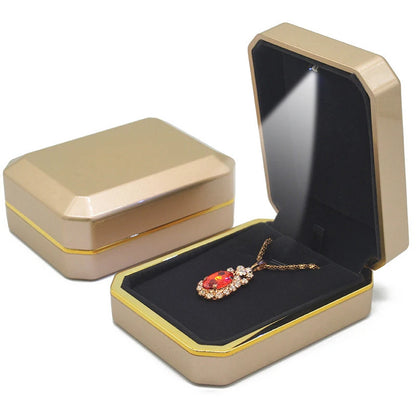 Mirth Luxe™ LUMI GLOW RING BOX - ILLUMINATE YOUR MOMENT