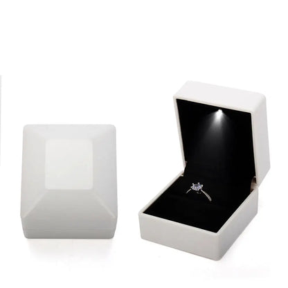Mirth Luxe™ LUMI GLOW RING BOX - ILLUMINATE YOUR MOMENT